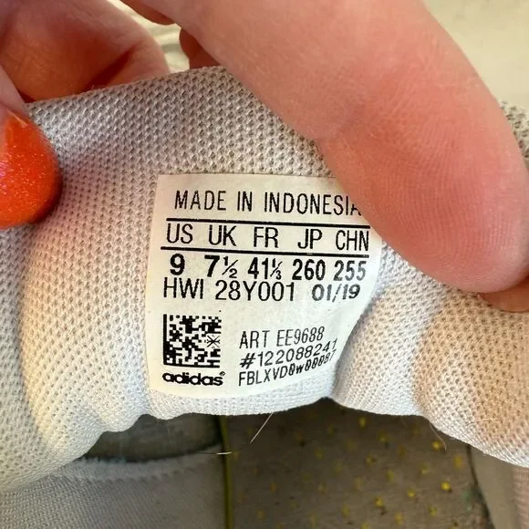 Adidas Cloudfoam Comfort Running Shoes - Picture 5 of 6